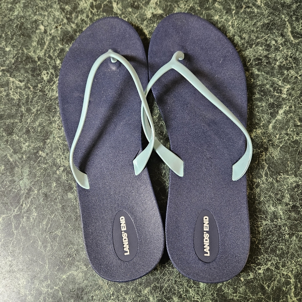 Lands' End Women's Flip Flop Thong Sandals Size 9